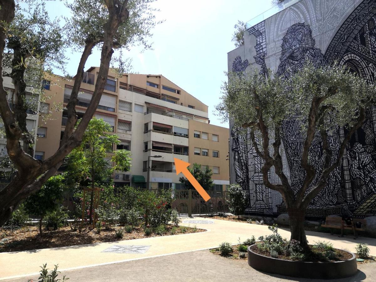 2 pièces climatisé avec balcon dans le vieil Antibes, résidence moderne avec ascenseur Esterno foto