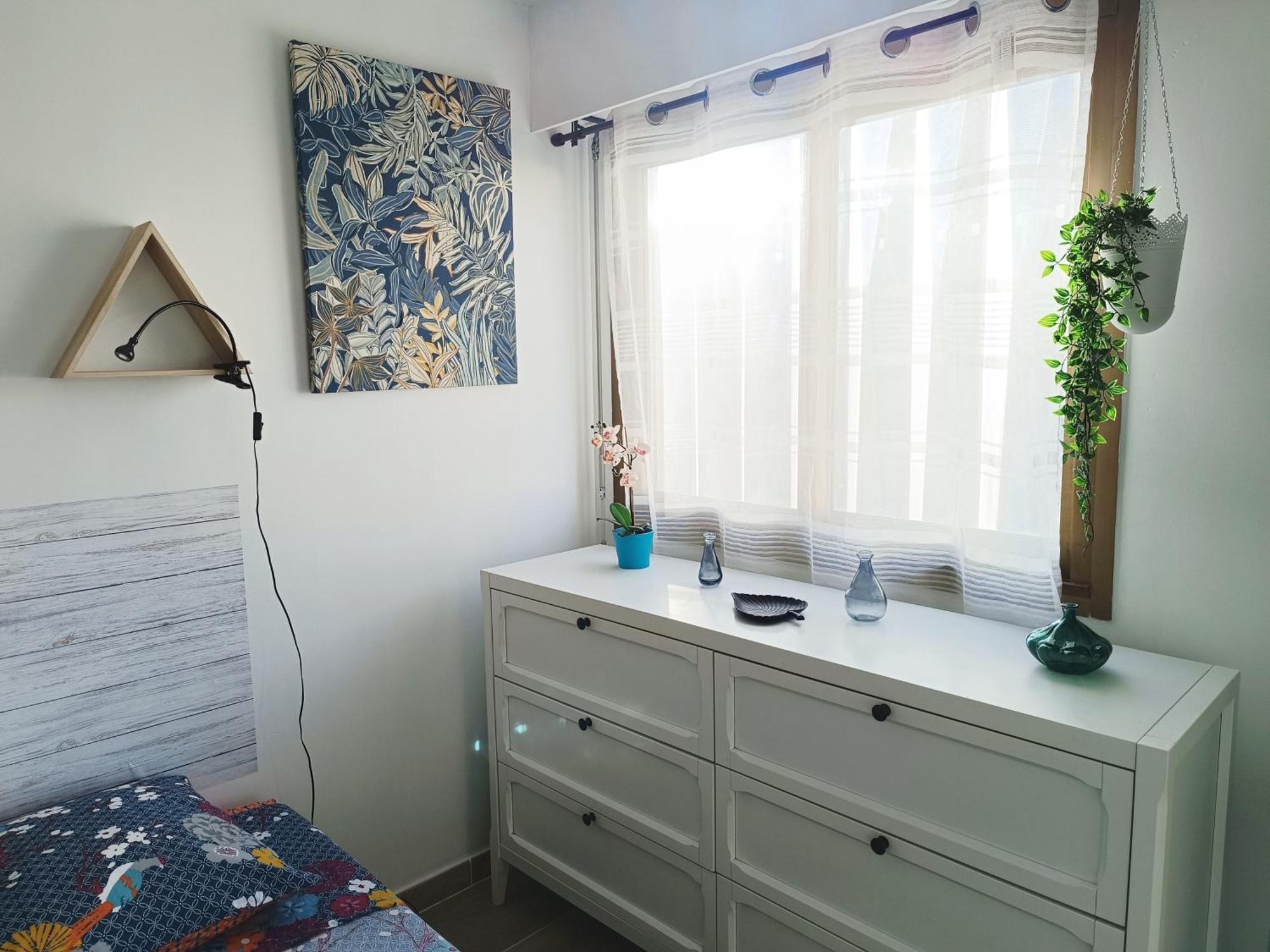 2 pièces climatisé avec balcon dans le vieil Antibes, résidence moderne avec ascenseur Esterno foto
